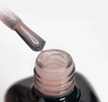 База для ногтей IQ Beauty, камуфлирующая с шиммером, Сахарная карамель, 10 мл IQNBS05