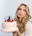 Гель-лак Milk Candycore 942 Ring Pop M942